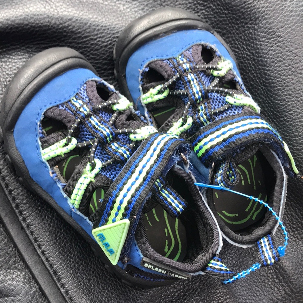 M.A.P toddler sandals